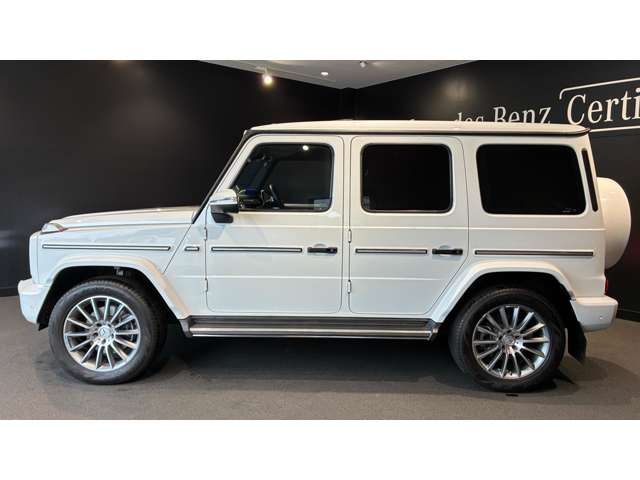 Mercedes-Benz G-Class 3