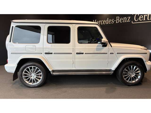 Mercedes-Benz G-Class 4
