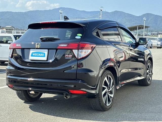 Honda Vezel 6
