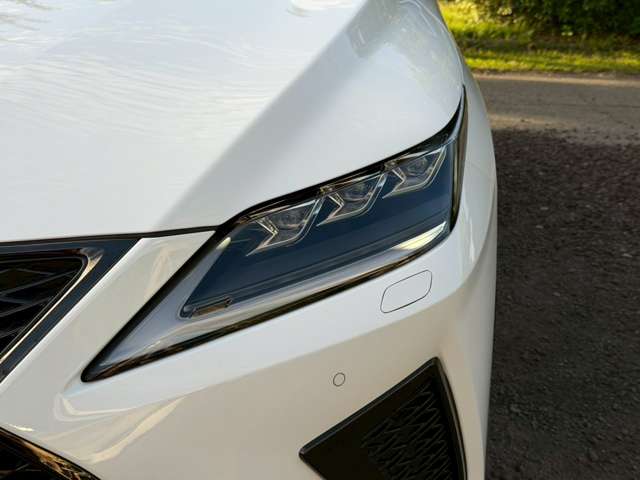 Lexus RX 7
