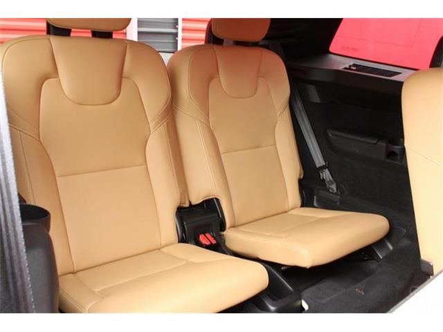 Volvo XC90 7