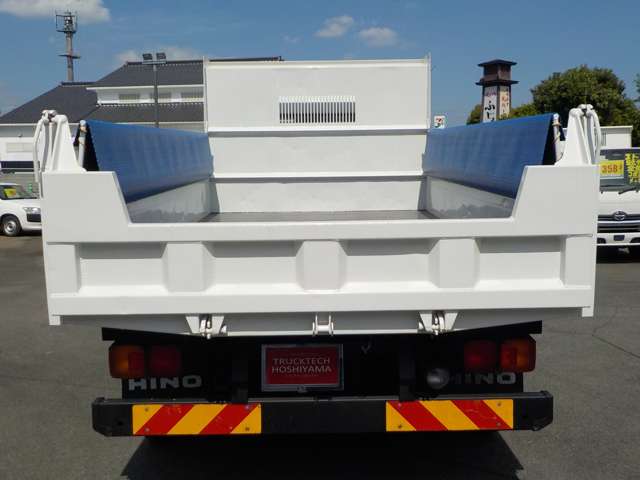 Hino Ranger 9