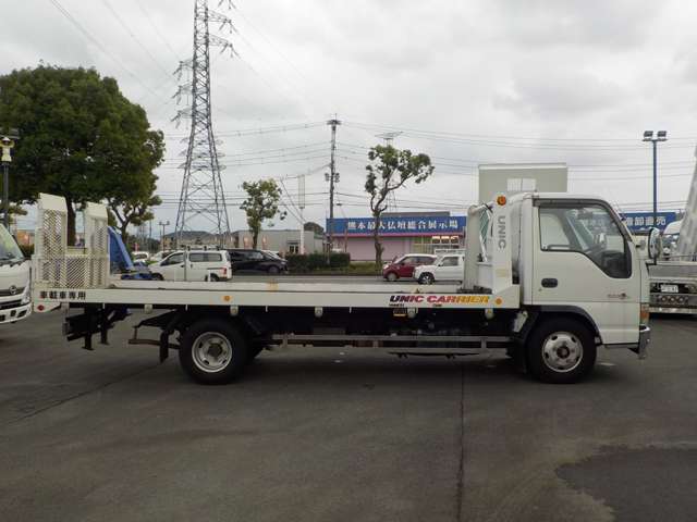 Isuzu Elf 4