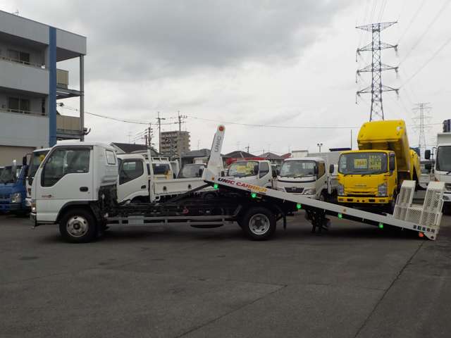 Isuzu Elf 9
