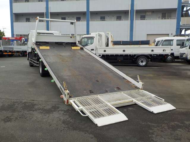Isuzu Elf 10