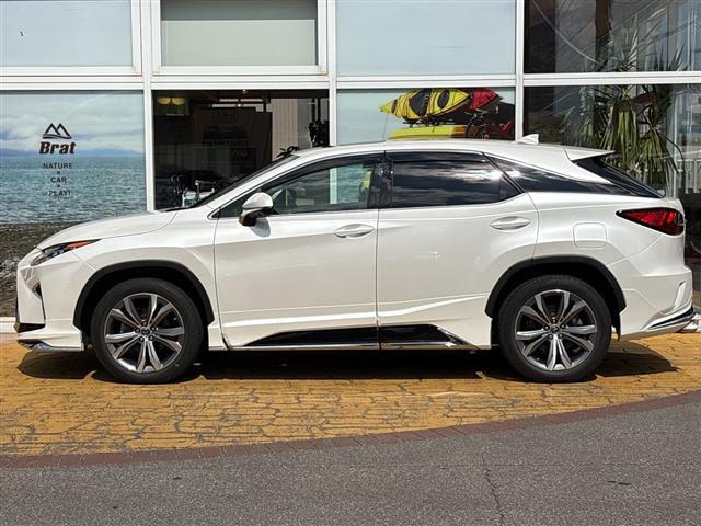 Lexus RX 7