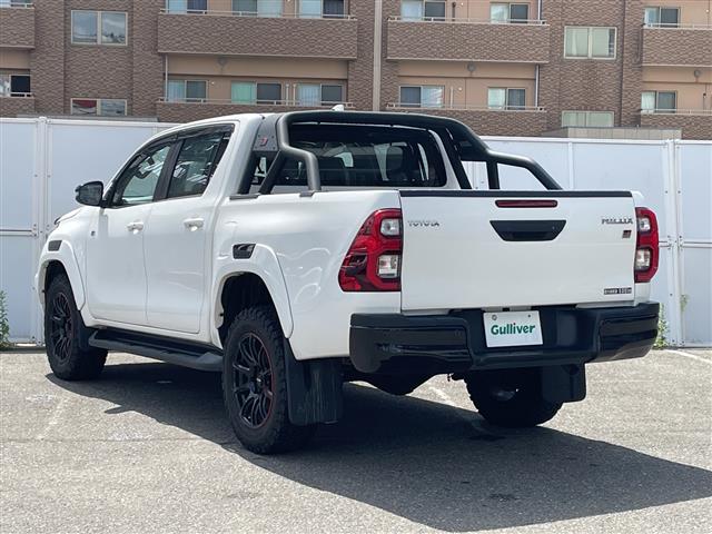 Toyota Hilux 3