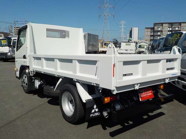 Mitsubishi Fuso Canter 7