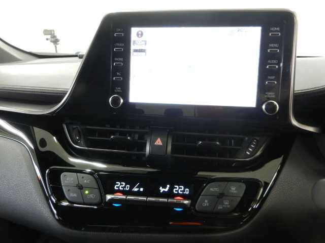 Toyota C-HR 7