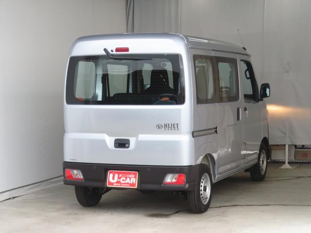 Daihatsu Hijet Cargo 4