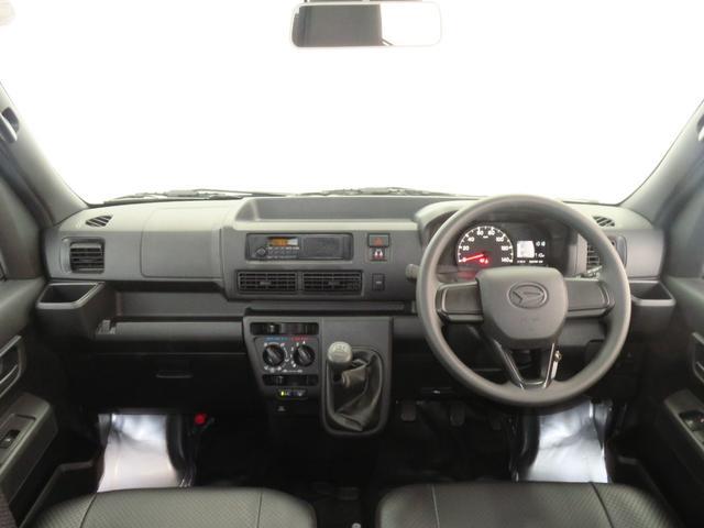 Daihatsu Hijet Cargo 7