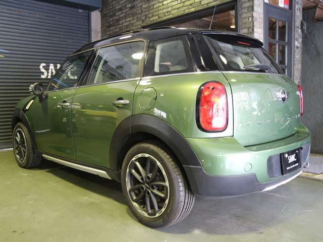 MINI Crossover 6