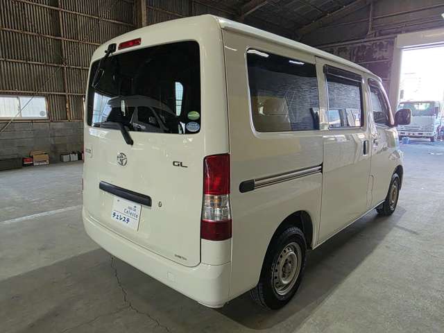 Toyota Light Ace Van 9