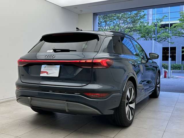Audi Q6 e-tron 7