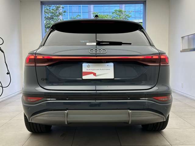 Audi Q6 e-tron 8