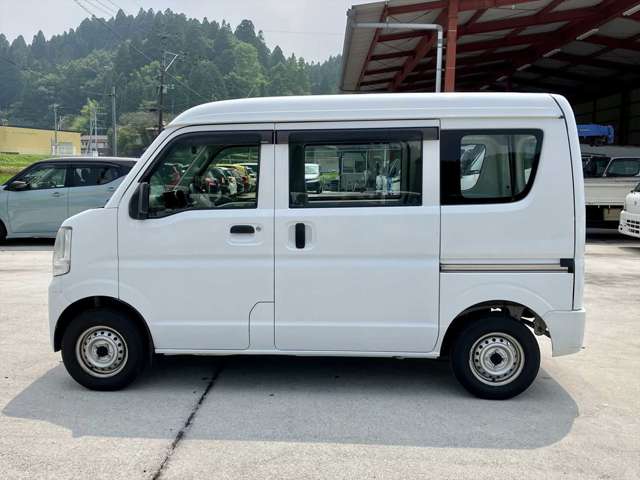Nissan NV100 Clipper 10