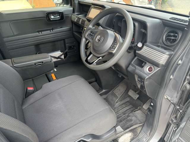 Honda N-VAN 11