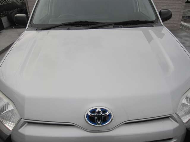 Toyota Probox Van 3