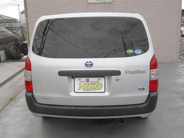 Toyota Probox Van 9