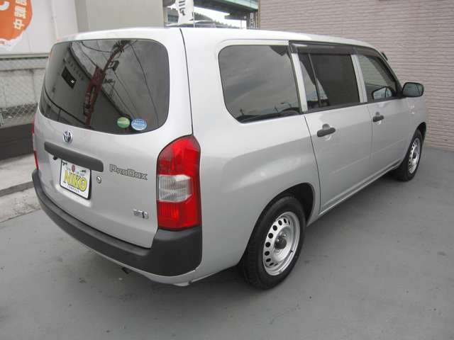 Toyota Probox Van 10
