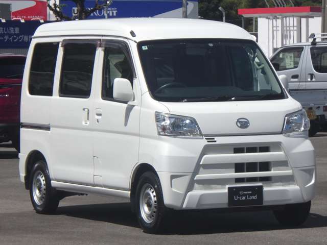 Daihatsu Hijet Cargo 11