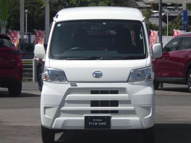 Daihatsu Hijet Cargo 7