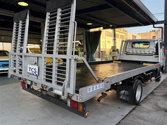 Isuzu Elf 4