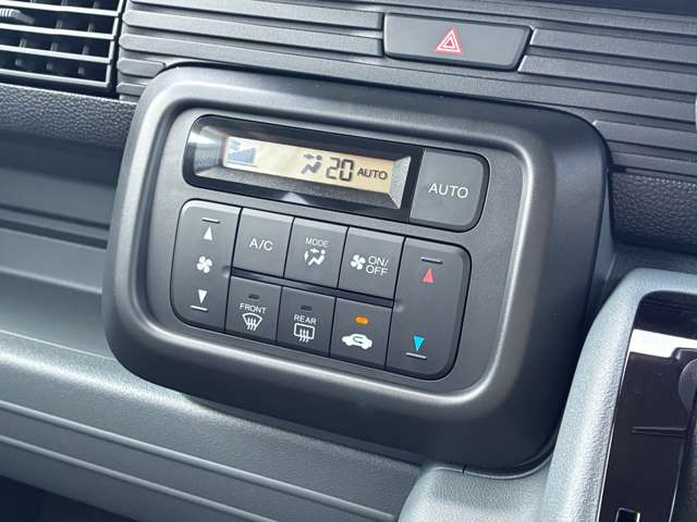 Honda N-VAN 6