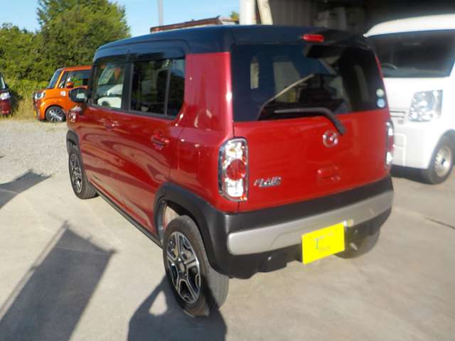Mazda Flair Crossover 11