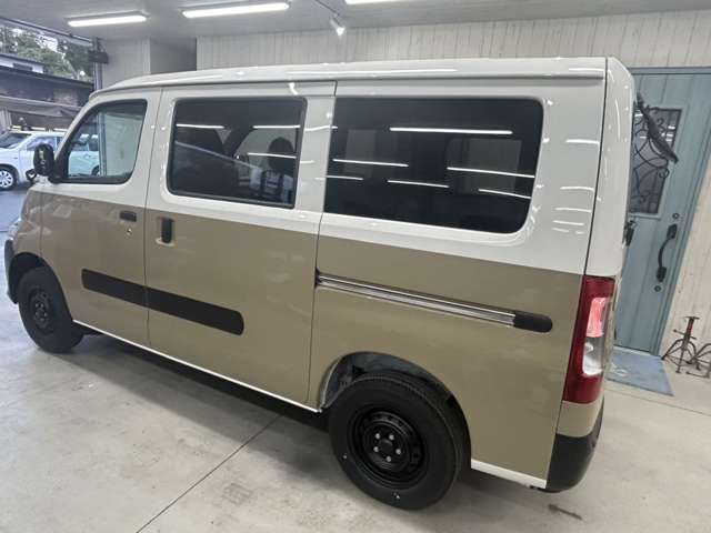 Toyota Town Ace Van 11