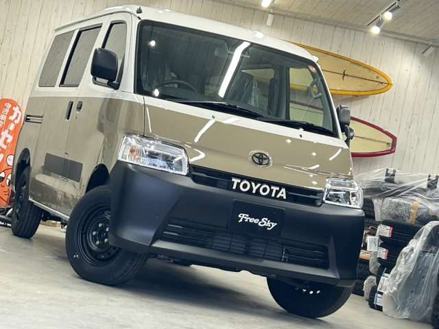 Toyota Town Ace Van 2