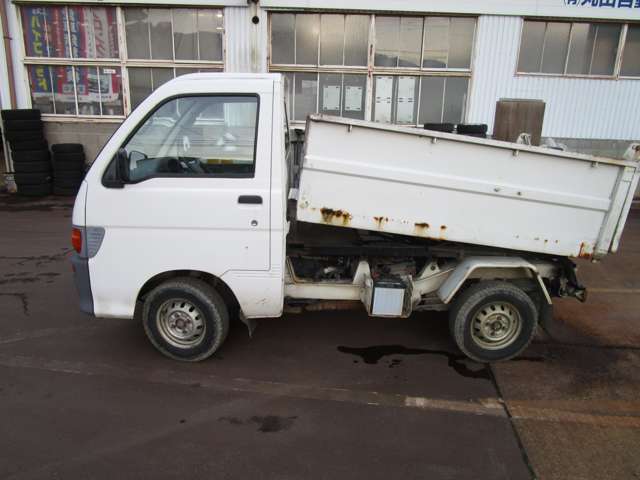 Daihatsu Hijet Pickup 4
