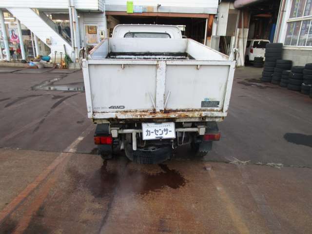 Daihatsu Hijet Pickup 6