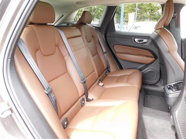 Volvo XC60 6