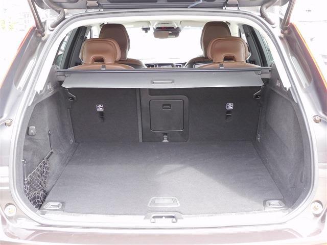 Volvo XC60 7