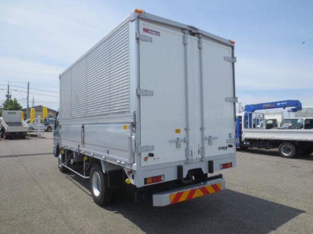 Mitsubishi Fuso Canter 5