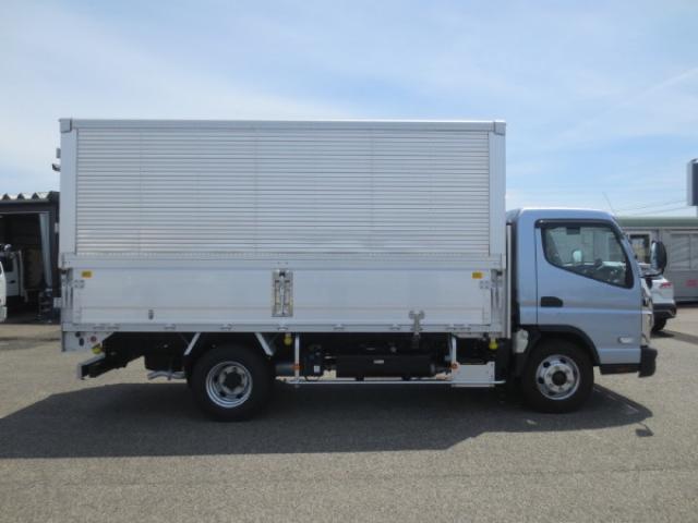 Mitsubishi Fuso Canter 8