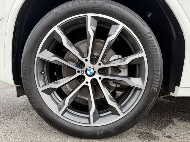 BMW X4 7