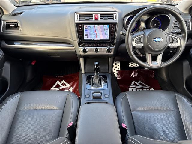Subaru Legacy Outback 12