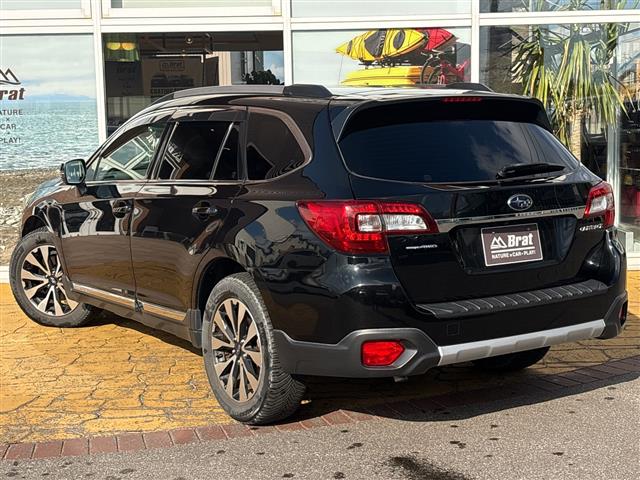 Subaru Legacy Outback 8