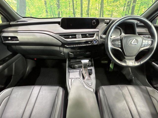 Lexus UX 2