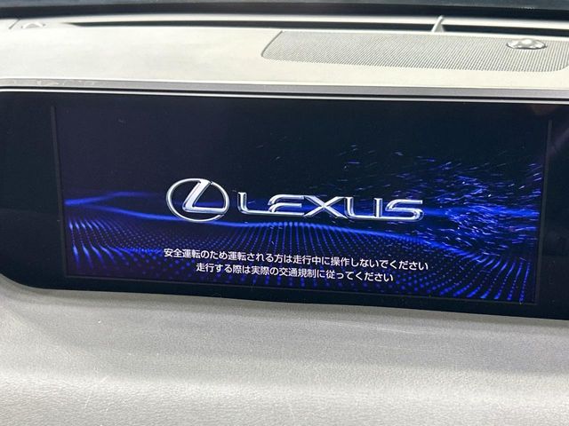 Lexus UX 4