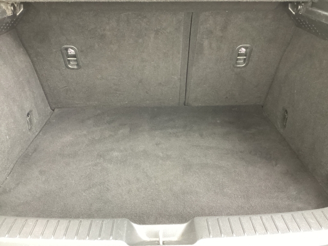 Mazda CX-30 11