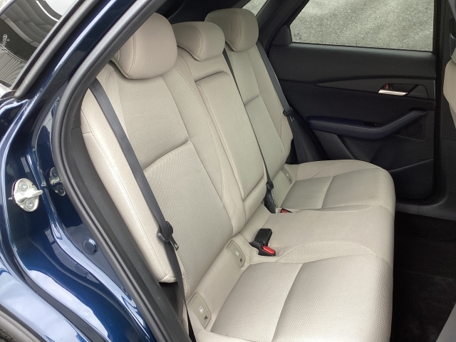 Mazda CX-30 10