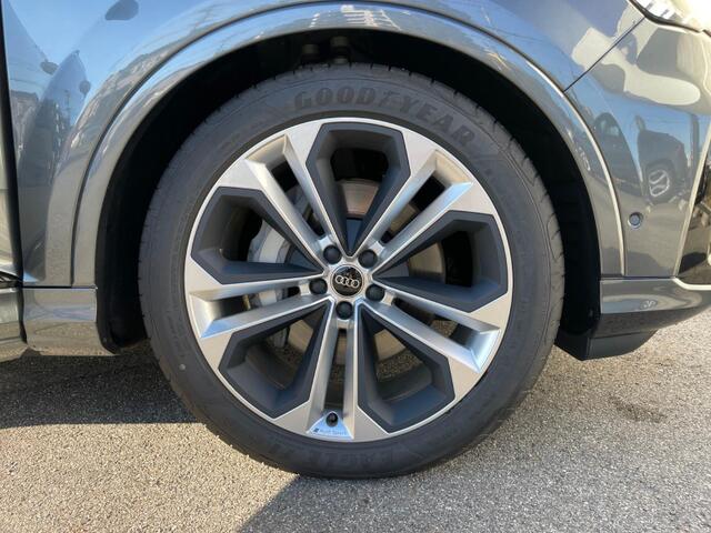 Audi Q7 7