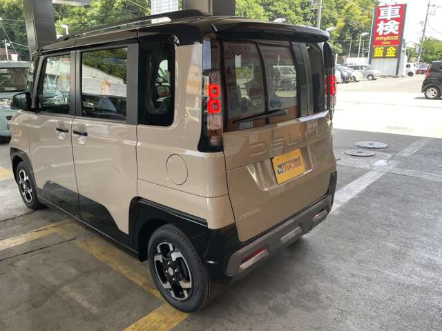 Mitsubishi Delica Mini 9