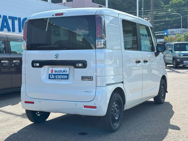Suzuki Spacia Base 4