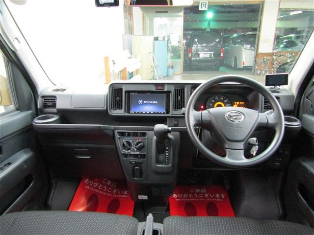 Daihatsu Hijet Deck Van 5