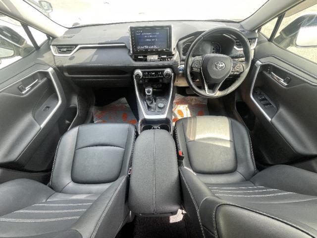 Toyota RAV4 6