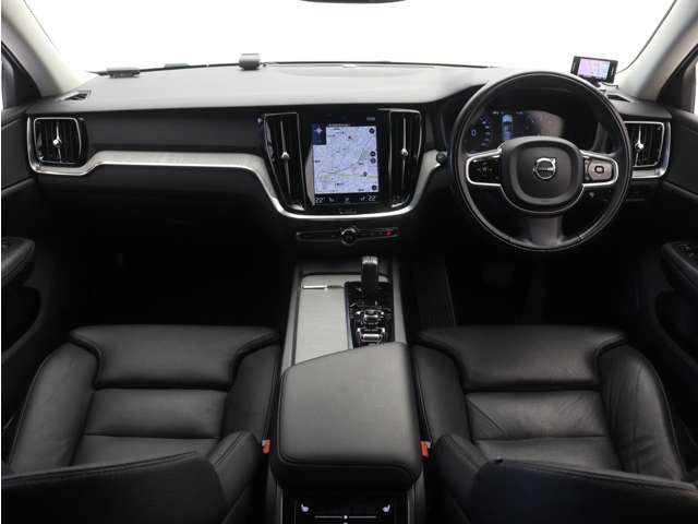 Volvo V60 Cross Country 4